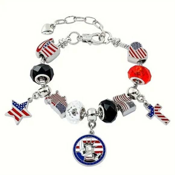 Red White & Blue AMERICAN FLAG Charm Bracelet - Picture 1 of 6